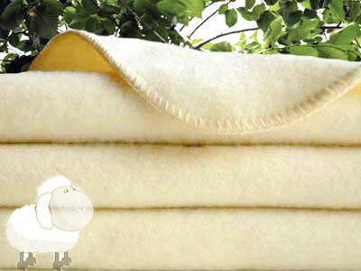 Natural Merino wool baby quilt 130x150cm