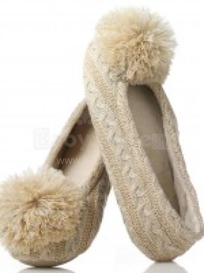 Zippy home slippers