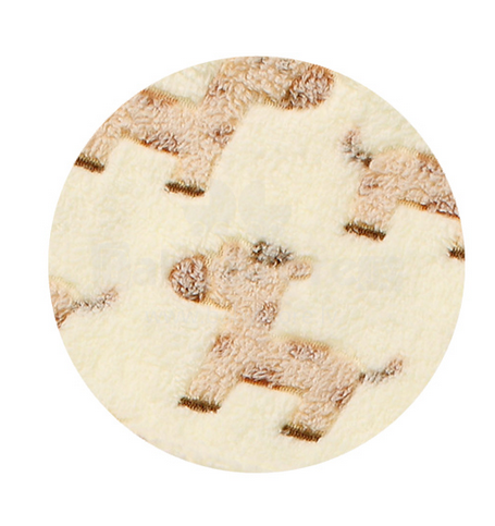 BabyOno Art. 1403 Horse Мягкое одеяло из микрофибры с тисненым рисунком (75x100см)