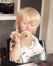 Twistshake Mini Cup Art.78268 Pastel Blue