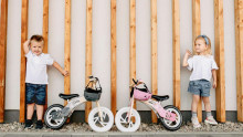 Lionelo balansinis dviratis Willy Art.117908 Carbon vaikų motoroleris su mediniu rėmu