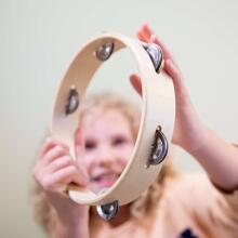 Naujas „Classic Toys Tambourine Art.“ 10388 medinis tamburinas