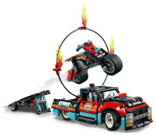 42106 „LEGO® Technic“ kaskadininkų parodos sunkvežimis ir motociklas
