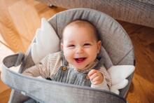 Momi Bouncer Tuli  Art.BULE00021 Wings Grey