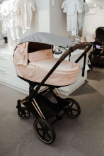 La bebe™ Visor Art.142597 Light Denim Universālais saules sargs (aizsargs) bērnu ratiem un autokrēsliem +DĀVANĀ funkcionālā somiņa no ūdens atgrūdošā auduma