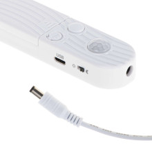 Ikonka Art.KX4943 Akumuliatoriumi maitinama USB judesio detektoriaus LED juosta 1M šiltos baltos spalvos