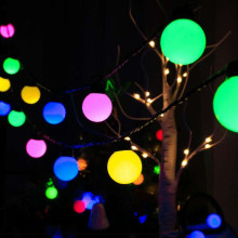 200 LED Ziemassvētku vītnes burbuļi, garums 17m., Daudzkrāsains, 2022G