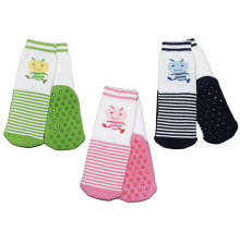 Weri Spezials Children's Non-Slip Socks Little Ant Pink ART.WERI-3794 High quality children's socks made of cotton with non-slip coating
