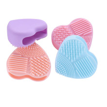 Ikonka Art.KX9758 Silicone heart washer for cleaning make-up brushes