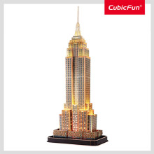 CUBICFUN LED 3D puzle Ņujorkas debesskrāpis \"Empire State Building\"