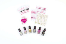 MAKE IT REAL Juicy Couture Dazzling Designs Manicure Set