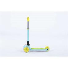 Moovkee  Scooter Milo Art.159824 Blue Aukštos kokybės vaikų motoroleris su šviesos efektais