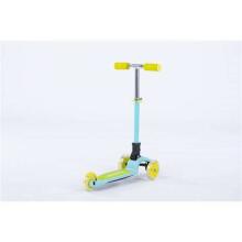 Moovkee  Scooter Milo Art.159824 Blue Aukštos kokybės vaikų motoroleris su šviesos efektais