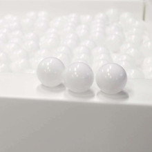 Iglu Balls Large Art.159946 White Baseina bumbiņas  Ø 7 cm, 500 gab.