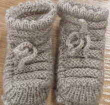Rankų darbo Latvijos minkšti megzti vaikiški batai