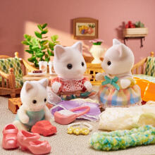 Sylvanian Families Art.5738  Latė kačiukų šeimynėlė
