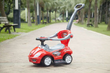 „Eco Toys Cars Art.381“ raudonas vaikiškas automobilis su rankena