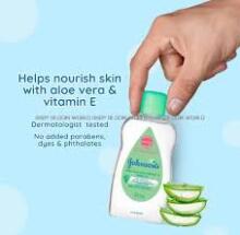 Johnsons  Baby Oil Aloe Vera Art.19763 aliejus su alavijo ekstraktu 300ml