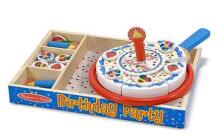 „Melissa &amp; Doug“ tortų rinkinys, 1051, „Medinis“ tortas