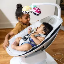4moms MamaRoo 5.0 Infant Seat Art.227273 Sage pilka revoliucinė supamoji kėdė