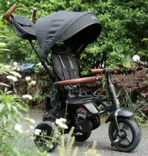 Bebe Basic Rito Deluxe Art.235606 Black vaikiškas triratukas su rankena, stogu ir pripučiamais ratais