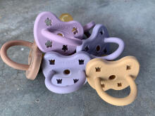 Hevea Natural Rubber Pacifier Round Art.239426 Golden Honey/Tan Beige Anatominis / ortopedinis latekso jaukas 3-36 mėn