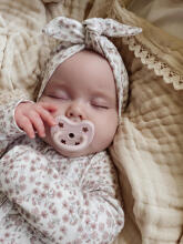 Hevea Natural Rubber Pacifier Round Art.239428 Milky White/Grey  Anatominis / ortopedinis latekso jaukas 3-36 mėn