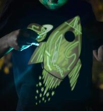 Splat Planet T-Shirt Space Art.SPG0031  šviečiantys tamsoje marškinėliai, Drugelis