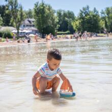 SMOBY Mažoji žalia burlaivio vandens valtis, pagaminta iš bioplastiko