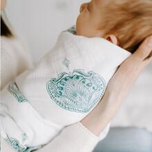 Aden Anais Muslin Swaddles Art.251312 Deco High quality bamboo muslin swaddle, 1 pc. (120x120 cm)