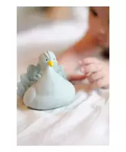 Natruba Bath Toy Peacock Art.251332 Povas pagamintas iš 100 % natūralios gumos