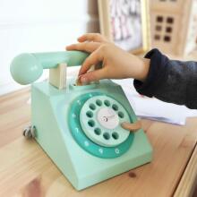 CLASSIC WORLD Klasikinis medinis telefonas vaikams 4 vnt.