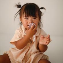 Frigg Daisy Round Latex Art.76222486 Aurora/Croissant Pacifier (nipple) made of 100% natural rubber 6-18 months (2 pcs.)