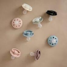 Frigg Moon Phase Round Latex Art.76292385 Blush/Cream Pacifier (nipple) made of 100% natural rubber 6-18 months (2 pcs.)