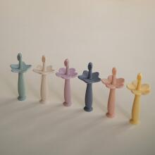 Mushie Flower Toothbrush  Art.2530019 Blush first silicone toothbrush