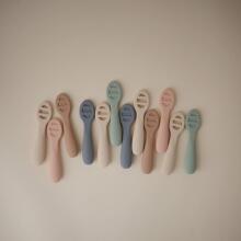 Mushie Silicone First Spoon Art.101627 Soft silicone spoon (2 pcs.)