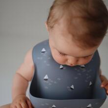 Mushie Silicone Bib Art.2500443 Kūdikio seilinukas pagamintas iš 100 % aukštos kokybės silikono