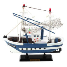 Kolekcinis modelis laivo žvejybos valtis "Skraidanti dama" mėlyna 24x23cm