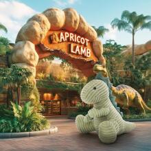 Apricot Lamb - Pliušinis dinozauras 22 cm - pliušinis žaislas vaikams ir kūdikiams - pūkuotas pliušinis dinozauras