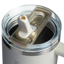 Termospuodelis su šiaudeliu &bdquo;The Quencher ProTour Flip Straw Tumbler&ldquo; 1,18 l kreminės spalvos