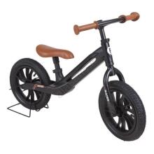 Aga Design Qplay Racer Art.281263 Black  Juodas vaikiškas bėgimo takelis su metaliniu rėmu ir pripučiamais ratais