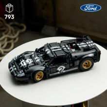 LEGO Technic 1966 Ford GT40 MKII lenktynių automobilis