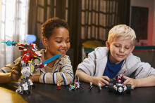 LEGO Dreamzzz Cooperio Tigro Mechas ir Zero Karštas Rodas