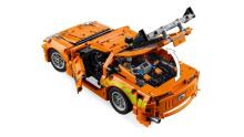 LEGO Technic Greiti ir įsiutę Toyota Supra MK4