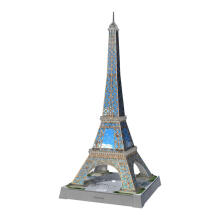 Ravensburger 3D Dėlionė su LED Šviesa: Eifelio Bokštas