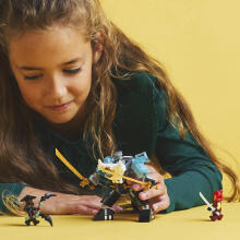 LEGO Ninjago Zane'o kovos kostiumo mech