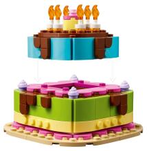 LEGO Ikoniškas Gimtadienio Tortas