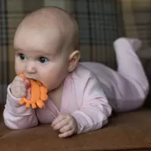 Baboo Silicone Teether Crab Art.296459 Silikoninis barškutis (100 % natūralus)