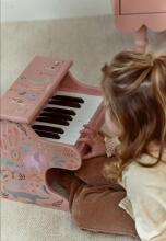 Little Dutch medinis pianinas Safari Friends Pink FSC Art.7477