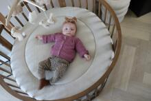 Elf Bed Crib Roundy  Art.298160 Cashmere Stilinga apvali medinė lovelė